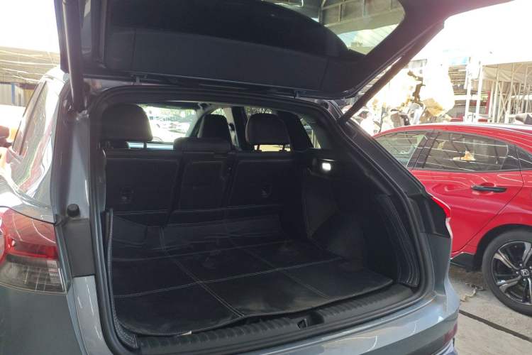 Used Audi Q4 e-tron 2023 40 e-tron Boundary Edition Trunk