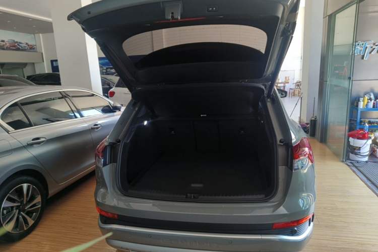 Used Audi Q4 e-tron 2023 40 e-tron Boundary Edition Trunk