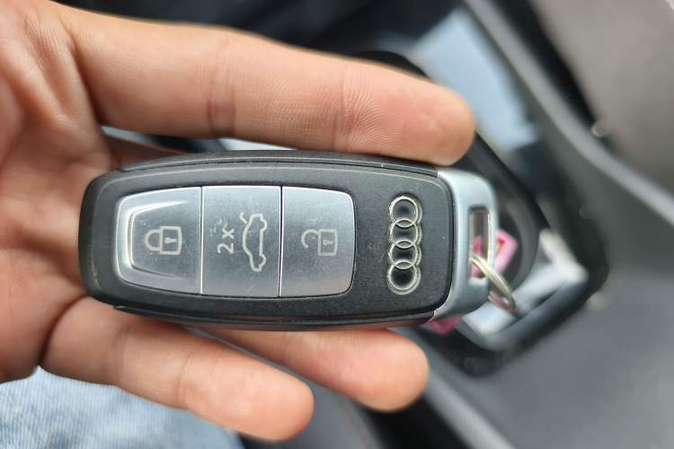 Used Audi Q4 e-tron 2023 40 e-tron Boundary Edition Vehicle Key