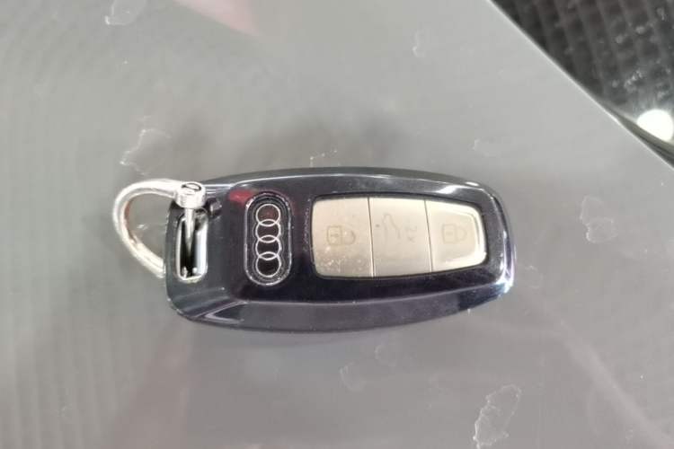 Used Audi Q4 e-tron 2023 40 e-tron Boundary Edition Vehicle Key