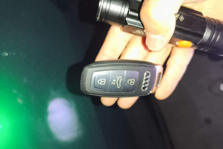 Used Audi Q4 e-tron 2023 40 e-tron Adventure Edition Vehicle Key