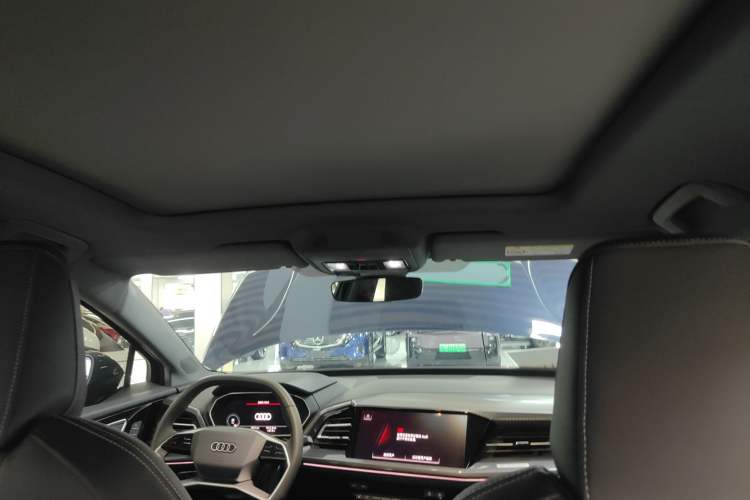 Used Audi Q4 e-tron 2023 40 e-tron Adventure Edition Headliner