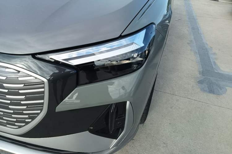 Used Audi Q4 e-tron 2023 40 e-tron Boundary Edition Left Front Headlight
