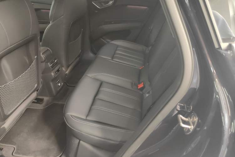 Used Audi Q4 e-tron 2023 40 e-tron Adventure Edition Left Rear Seat