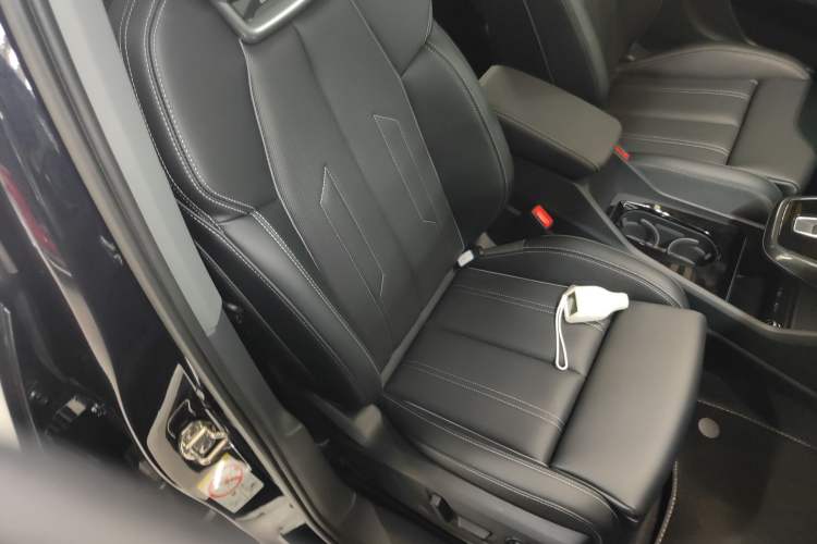 Used Audi Q4 e-tron 2023 40 e-tron Adventure Edition Right Front Seat