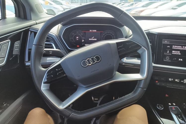 Used Audi Q4 e-tron 2023 40 e-tron Boundary Edition Steering Wheel