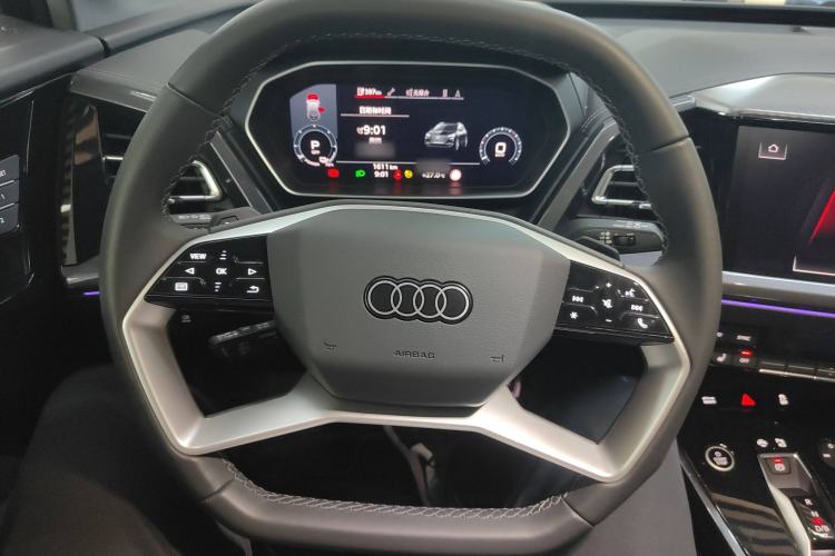 Used Audi Q4 e-tron 2023 40 e-tron Adventure Edition Steering Wheel