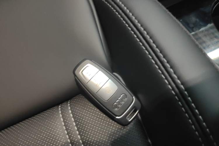 Used Audi Q4 e-tron 2023 40 e-tron Adventure Edition Vehicle Key