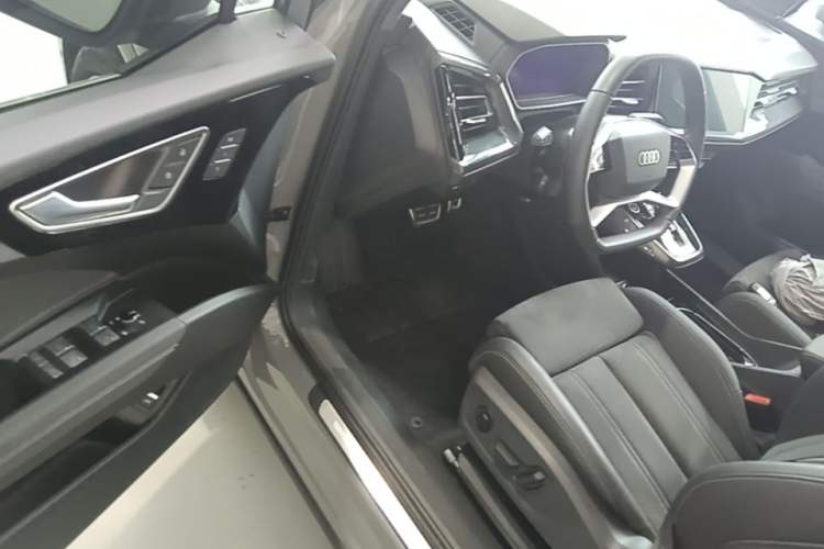 Used Audi Q4 e-tron 2023 40 e-tron Boundary Edition Driver Seat