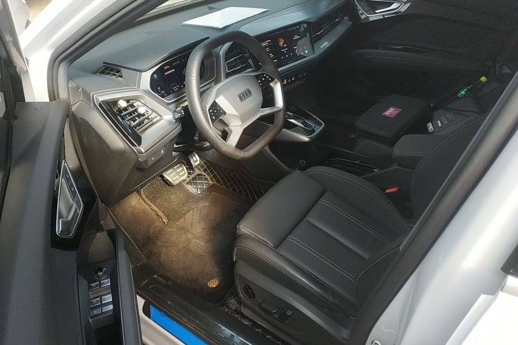 Used Audi Q4 e-tron 2023 40 e-tron Adventure Edition Driver Seat