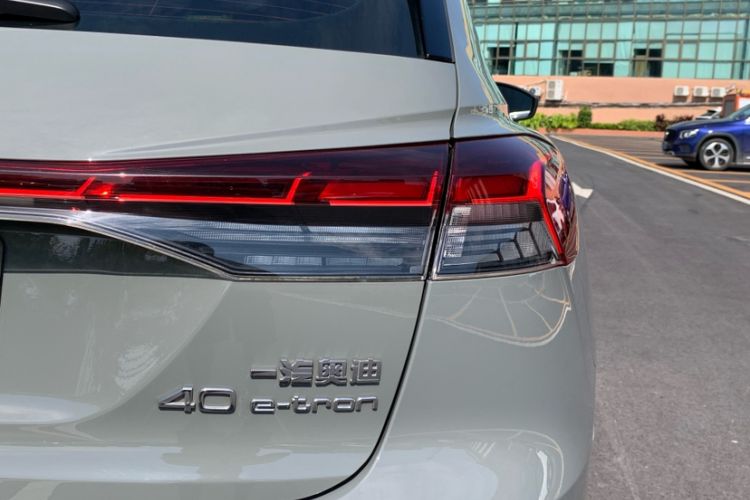 Used Audi Q4 e-tron 2023 40 e-tron Adventure Edition Exterior 10