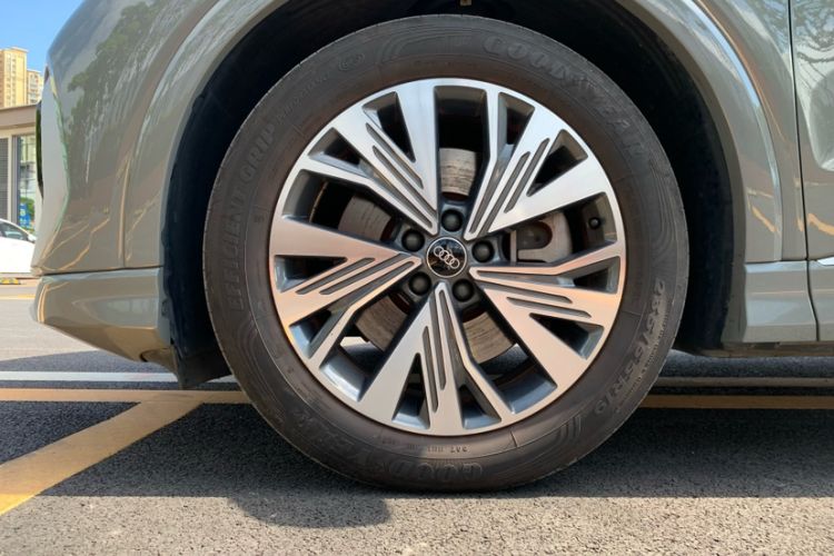 Used Audi Q4 e-tron 2023 40 e-tron Adventure Edition Exterior 12