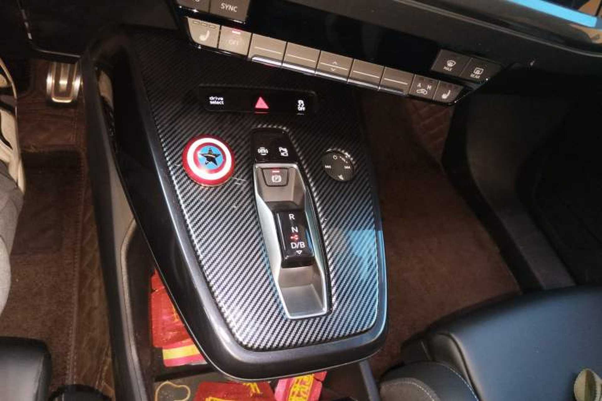 Used Audi Q4 e-tron 2023 40 e-tron Boundary Edition Gear Lever
