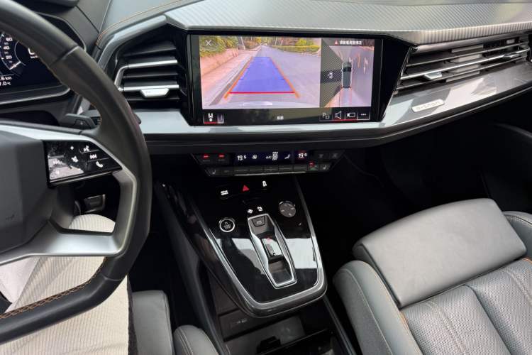 Used Audi Q4 e-tron 2023 40 e-tron Boundary Edition Interior 5