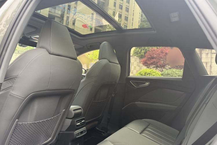 Used Audi Q4 e-tron 2023 40 e-tron Boundary Edition Interior 8