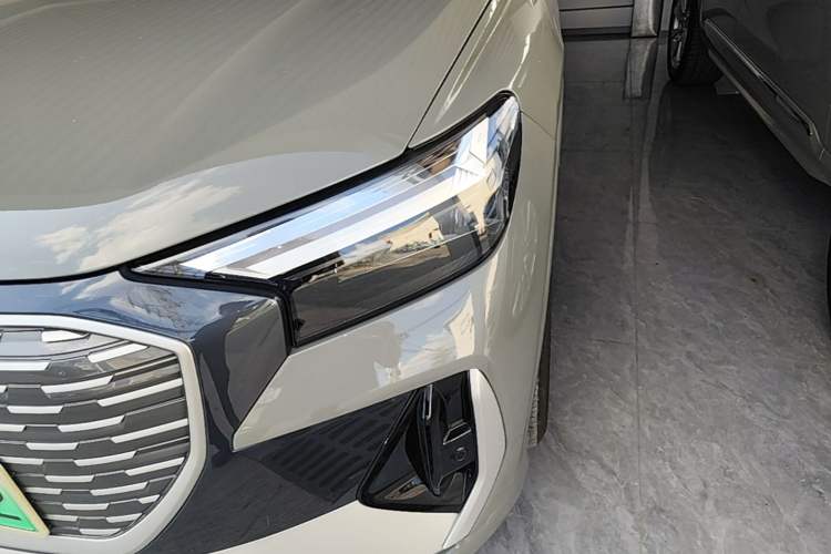 Used Audi Q4 e-tron 2023 40 e-tron Adventure Edition Left Front Headlight