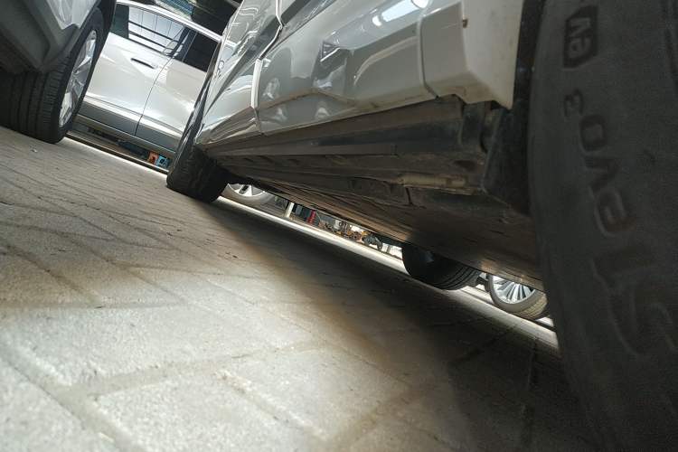 Used Audi Q4 e-tron 2023 40 e-tron Adventure Edition Left Side Sill