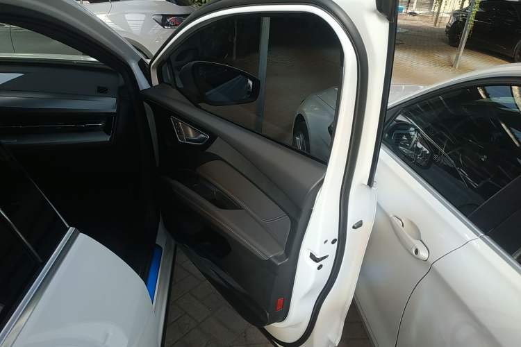 Used Audi Q4 e-tron 2023 40 e-tron Adventure Edition Right Front Door Interior
