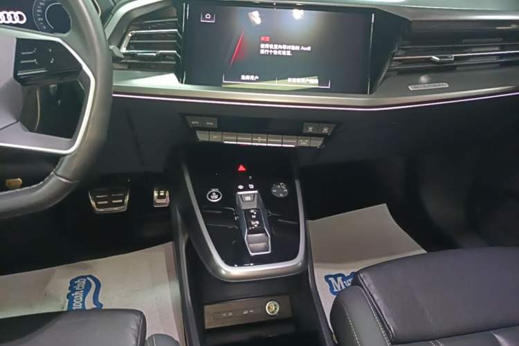 Used Audi Q4 e-tron 2023 40 e-tron Adventure Edition Audio And AC Panel