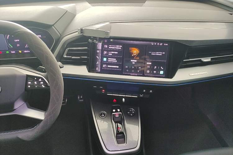 Used Audi Q4 e-tron 2023 40 e-tron Adventure Edition Audio And AC Panel