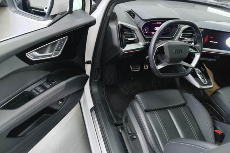 Used Audi Q4 e-tron 2023 40 e-tron Adventure Edition Driver Seat