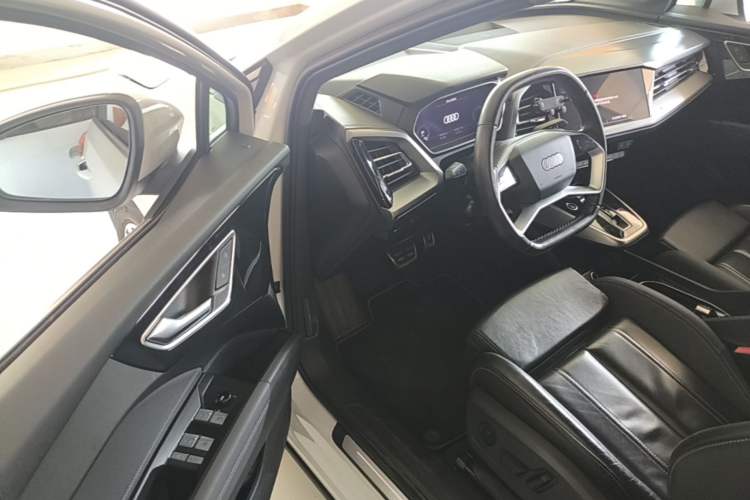 Used Audi Q4 e-tron 2023 40 e-tron Adventure Edition Driver Seat
