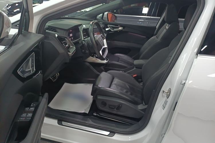 Used Audi Q4 e-tron 2023 40 e-tron Adventure Edition Driver Seat