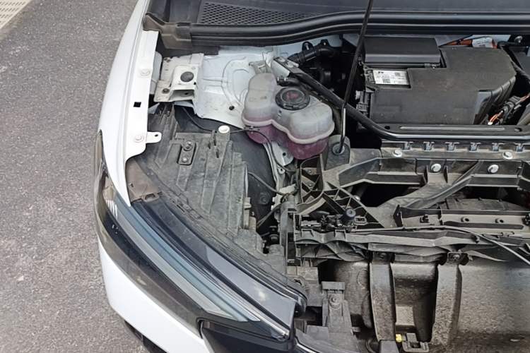 Used Audi Q4 e-tron 2023 40 e-tron Boundary Edition Engine Bay Right