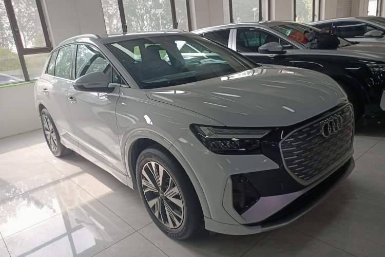 Used Audi Q4 e-tron 2023 40 e-tron Adventure Edition Exterior 2