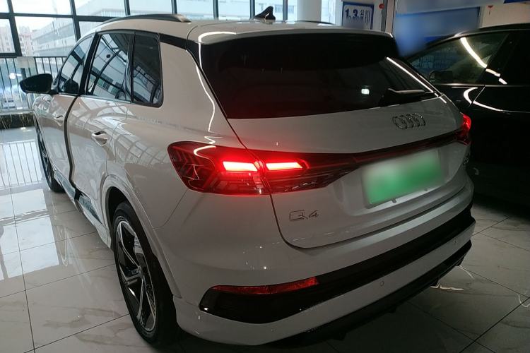 Used Audi Q4 e-tron 2023 40 e-tron Creation Edition Midnight Exterior 2