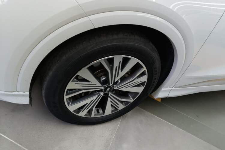 Used Audi Q4 e-tron 2023 40 e-tron Adventure Edition Exterior 4
