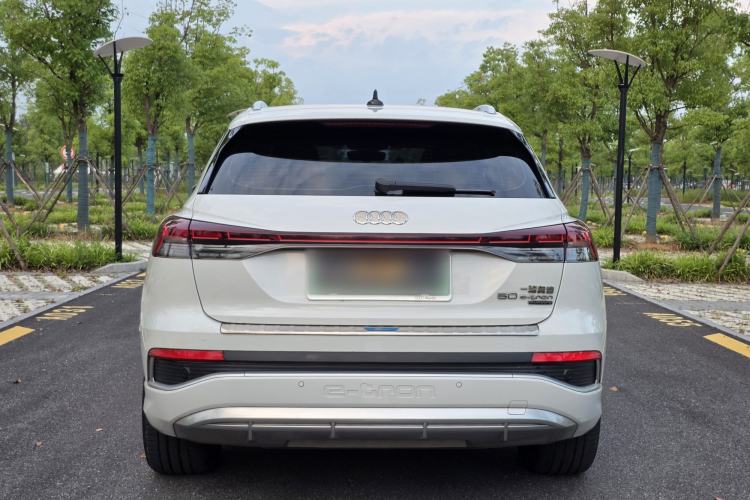 Used Audi Q4 e-tron 2023 50 e-tron quattro Visionary Edition Exterior 5