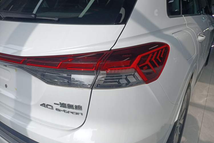 Used Audi Q4 e-tron 2023 40 e-tron Adventure Edition Exterior 6