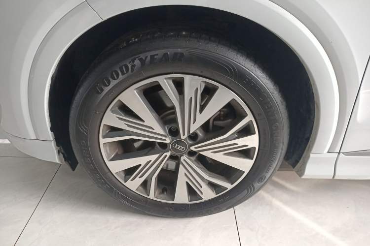 Used Audi Q4 e-tron 2023 40 e-tron Adventure Edition Exterior 7