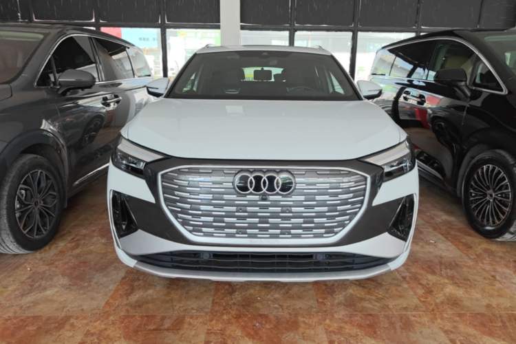 Used Audi Q4 e-tron 2023 40 e-tron Boundary Edition Front
