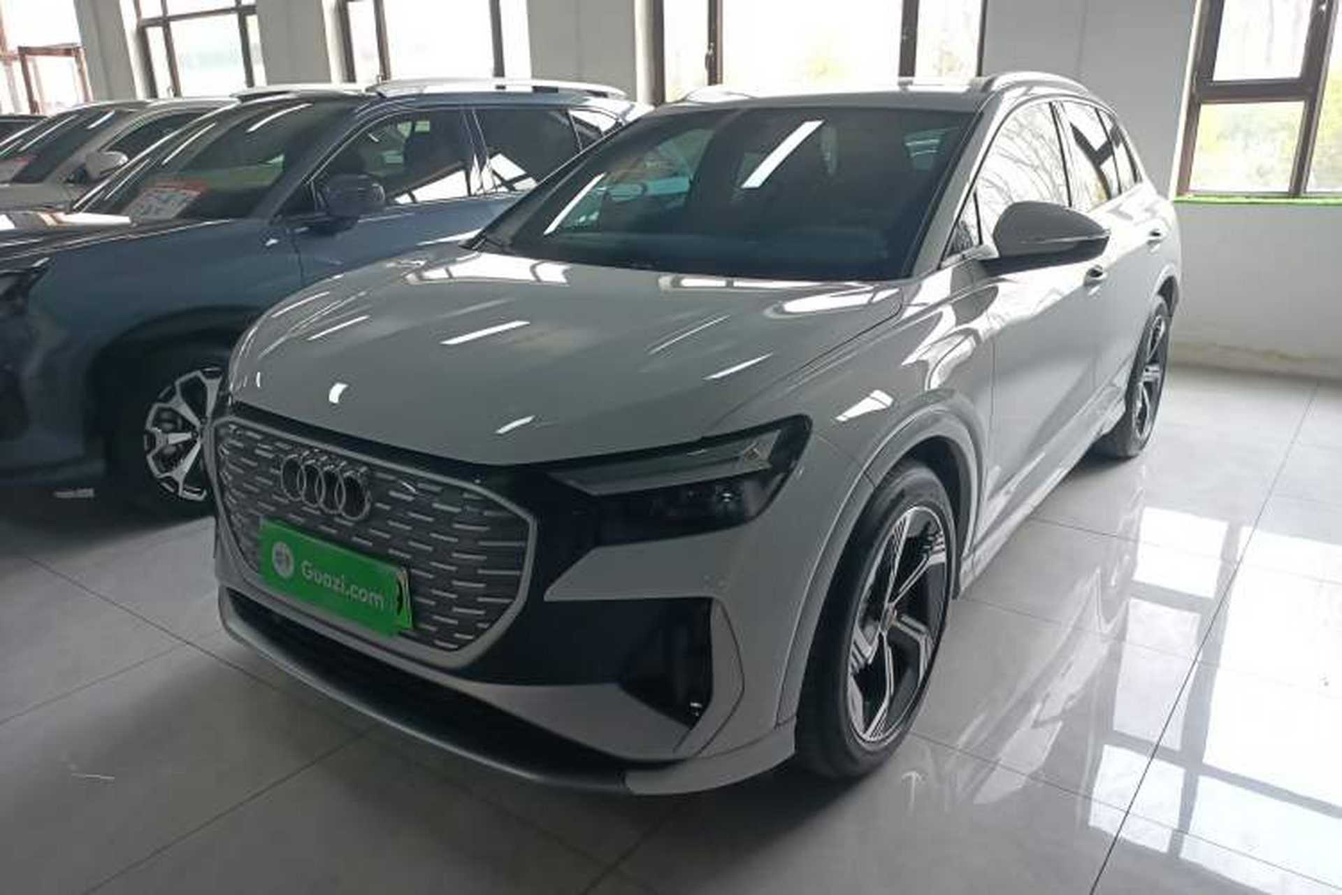 Used Audi Q4 e-tron 2023 50 e-tron quattro Visionary Edition Front Left 45 Deg