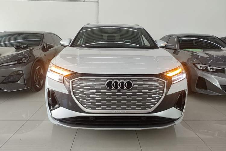 Used Audi Q4 e-tron 2023 40 e-tron Adventure Edition Front