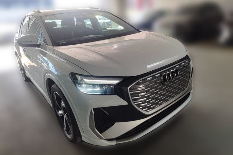 Used Audi Q4 e-tron 2023 40 e-tron Boundary Edition Front Right 45 Deg
