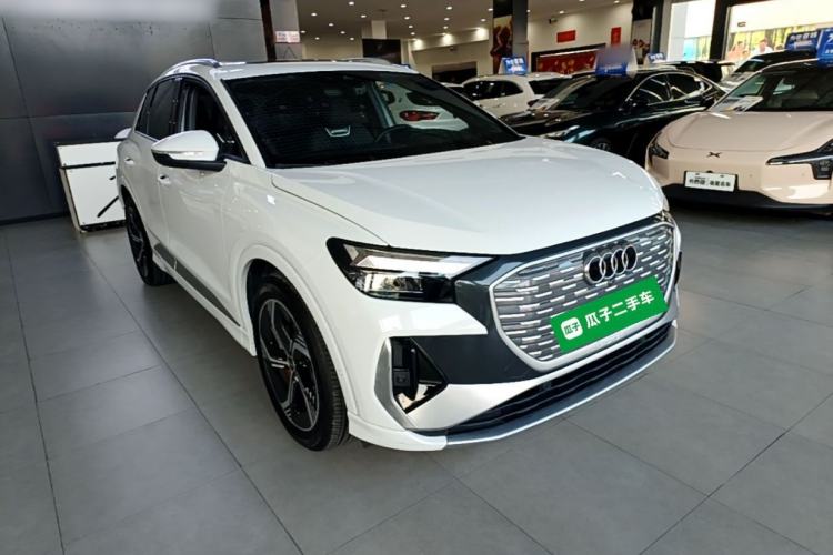 Used Audi Q4 e-tron 2023 40 e-tron Boundary Edition Front Right 45 Deg