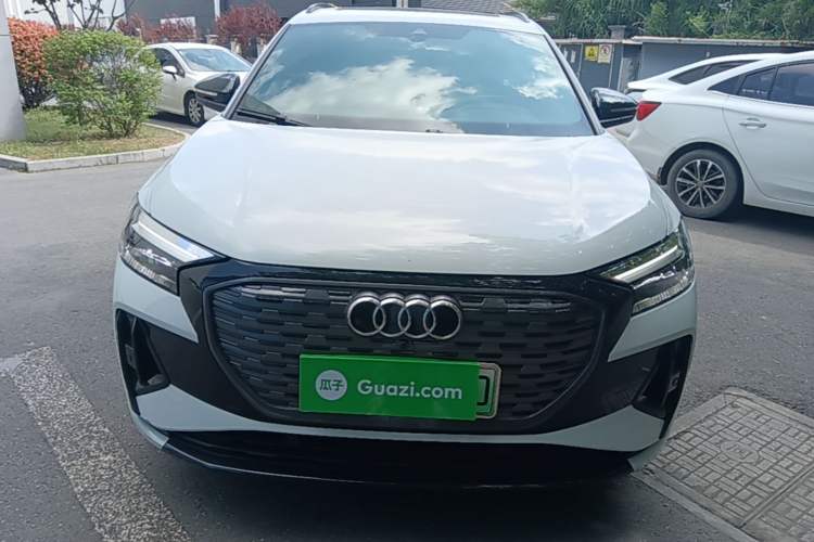 Used Audi Q4 e-tron 2023 40 e-tron Creation Edition Midnight Front