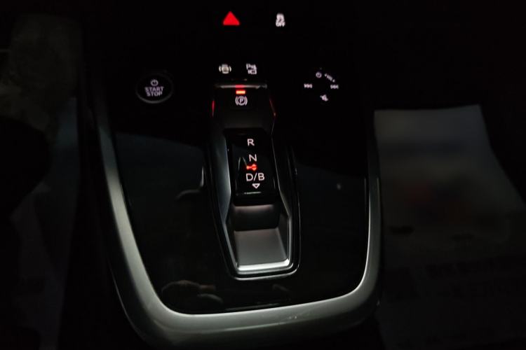 Used Audi Q4 e-tron 2023 40 e-tron Adventure Edition Gear Lever