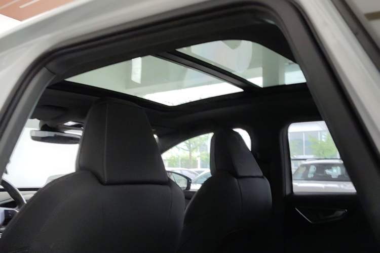 Used Audi Q4 e-tron 2023 40 e-tron Boundary Edition Headliner