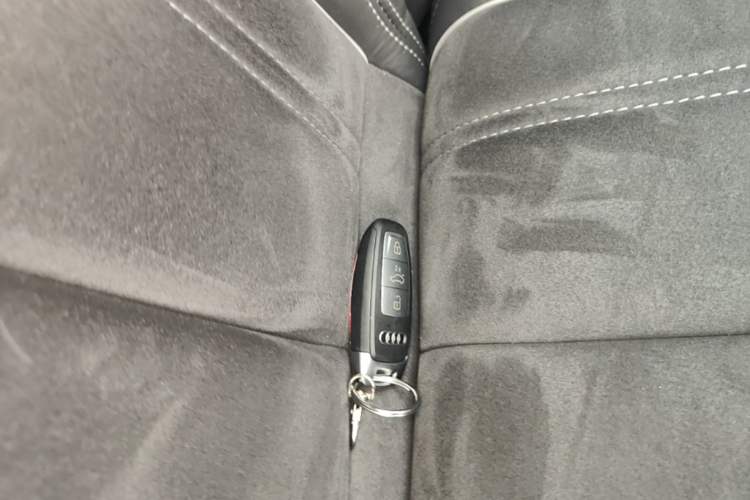 Used Audi Q4 e-tron 2023 40 e-tron Boundary Edition Interior 1