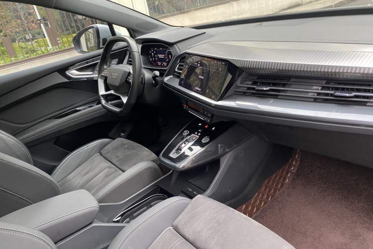 Used Audi Q4 e-tron 2023 40 e-tron Boundary Edition Interior 2