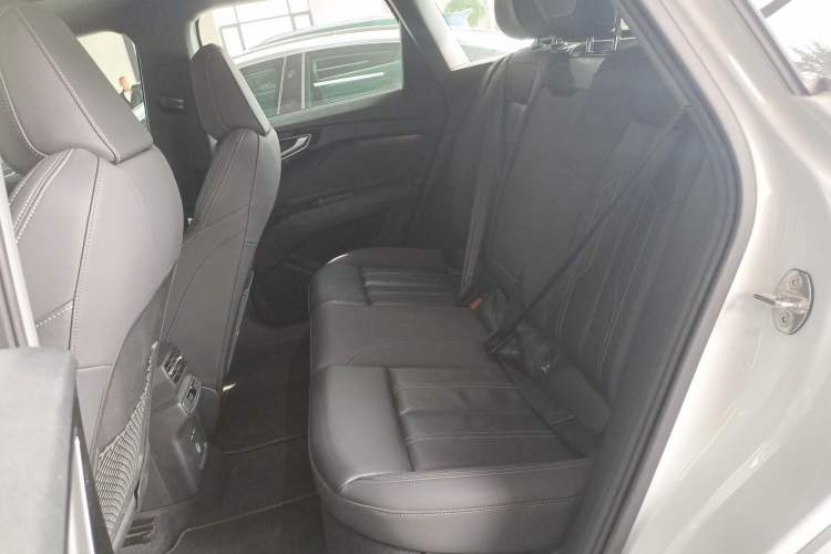 Used Audi Q4 e-tron 2023 40 e-tron Adventure Edition Interior 4