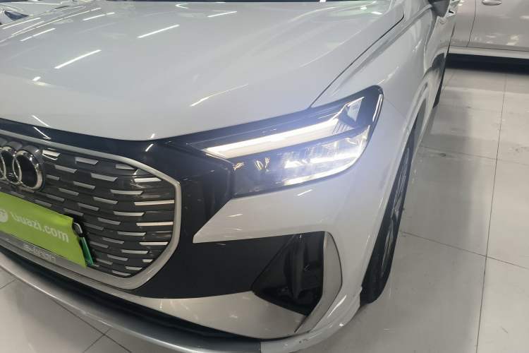 Used Audi Q4 e-tron 2023 40 e-tron Adventure Edition Left Front Headlight