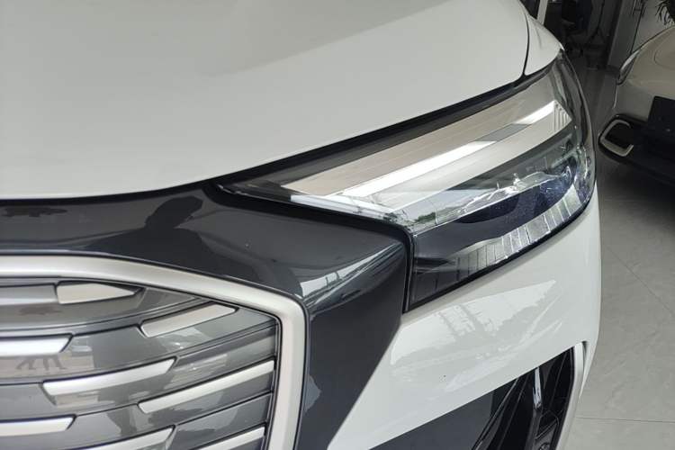 Used Audi Q4 e-tron 2023 40 e-tron Adventure Edition Left Front Headlight