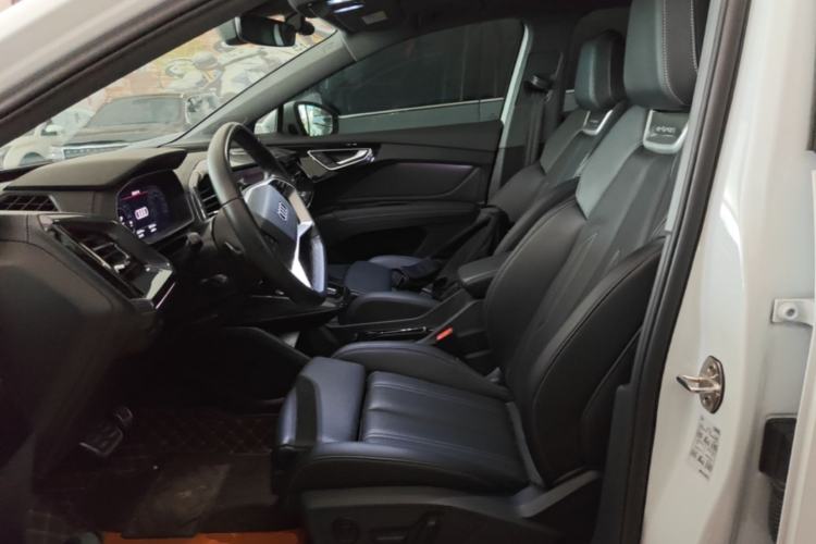 Used Audi Q4 e-tron 2023 40 e-tron Boundary Edition Left Front Seat