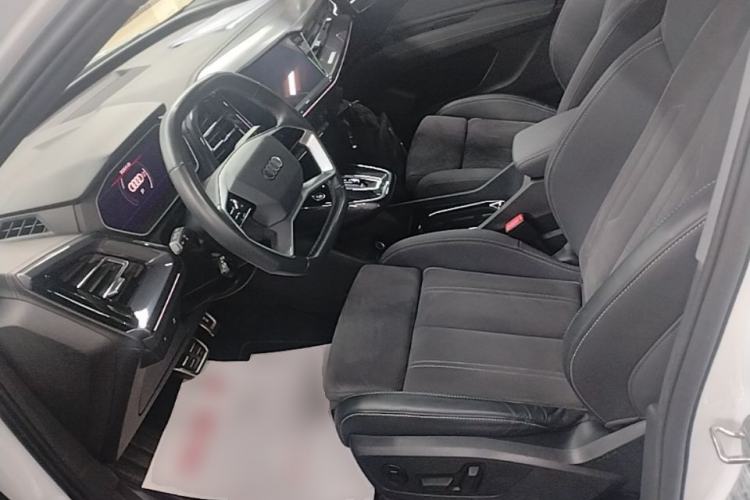 Used Audi Q4 e-tron 2023 40 e-tron Boundary Edition Left Front Seat