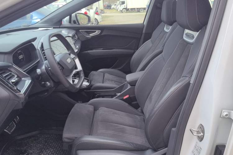 Used Audi Q4 e-tron 2023 40 e-tron Boundary Edition Left Front Seat